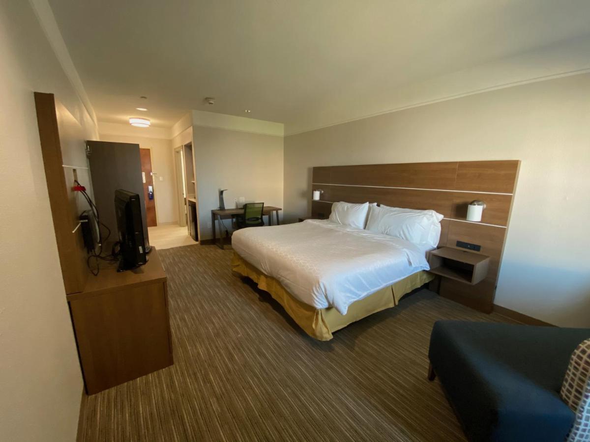 Hotel Express West-seawall By Ihg Galveston