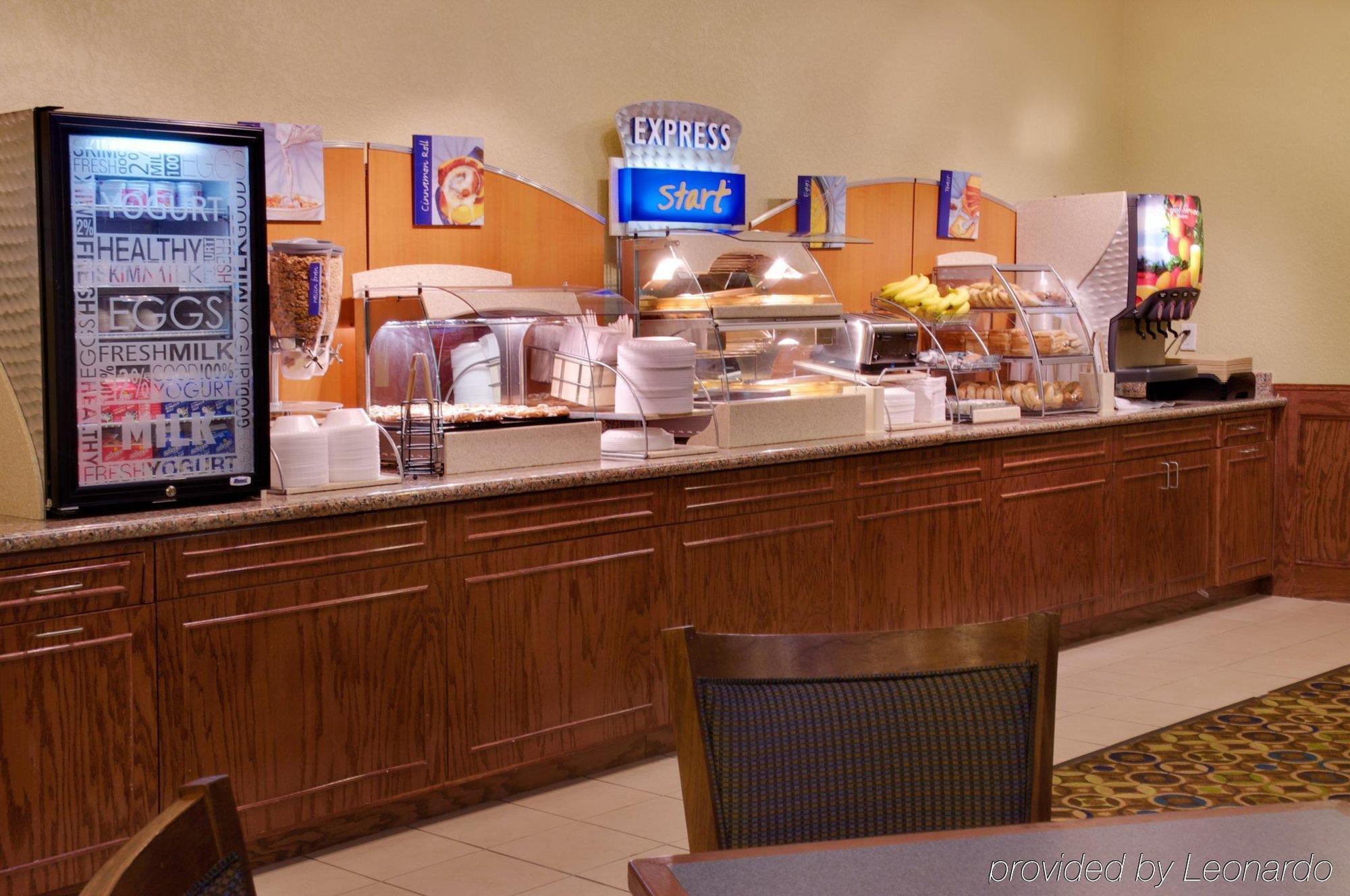 Express West-seawall By Ihg