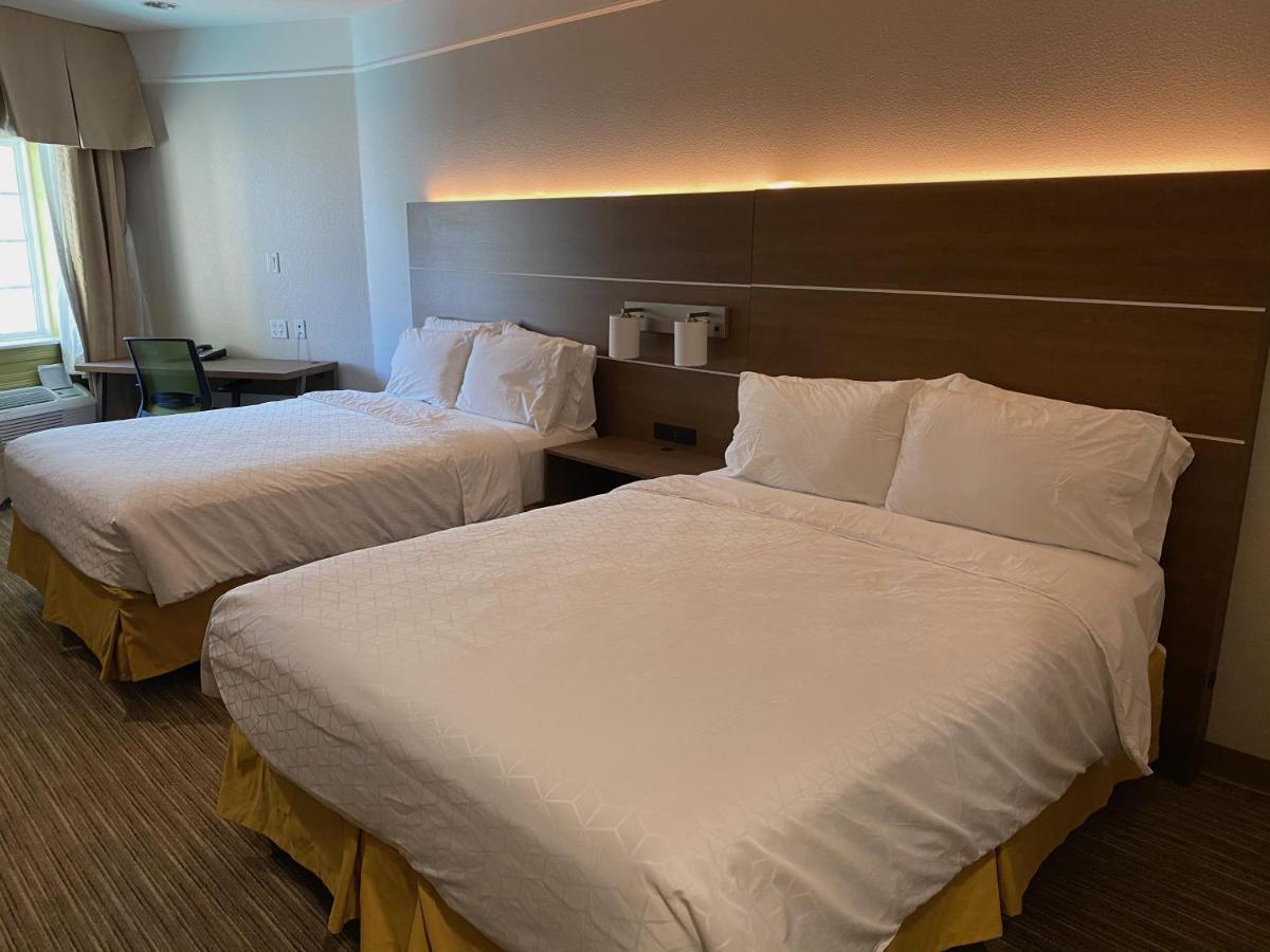 Hotel Holiday Express West-seawall By Ihg