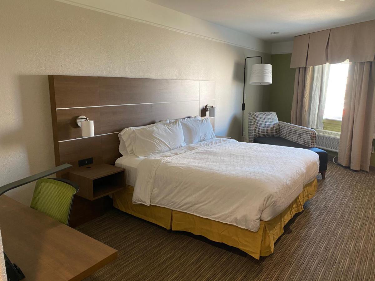 Holiday Express West-seawall By Ihg 3*