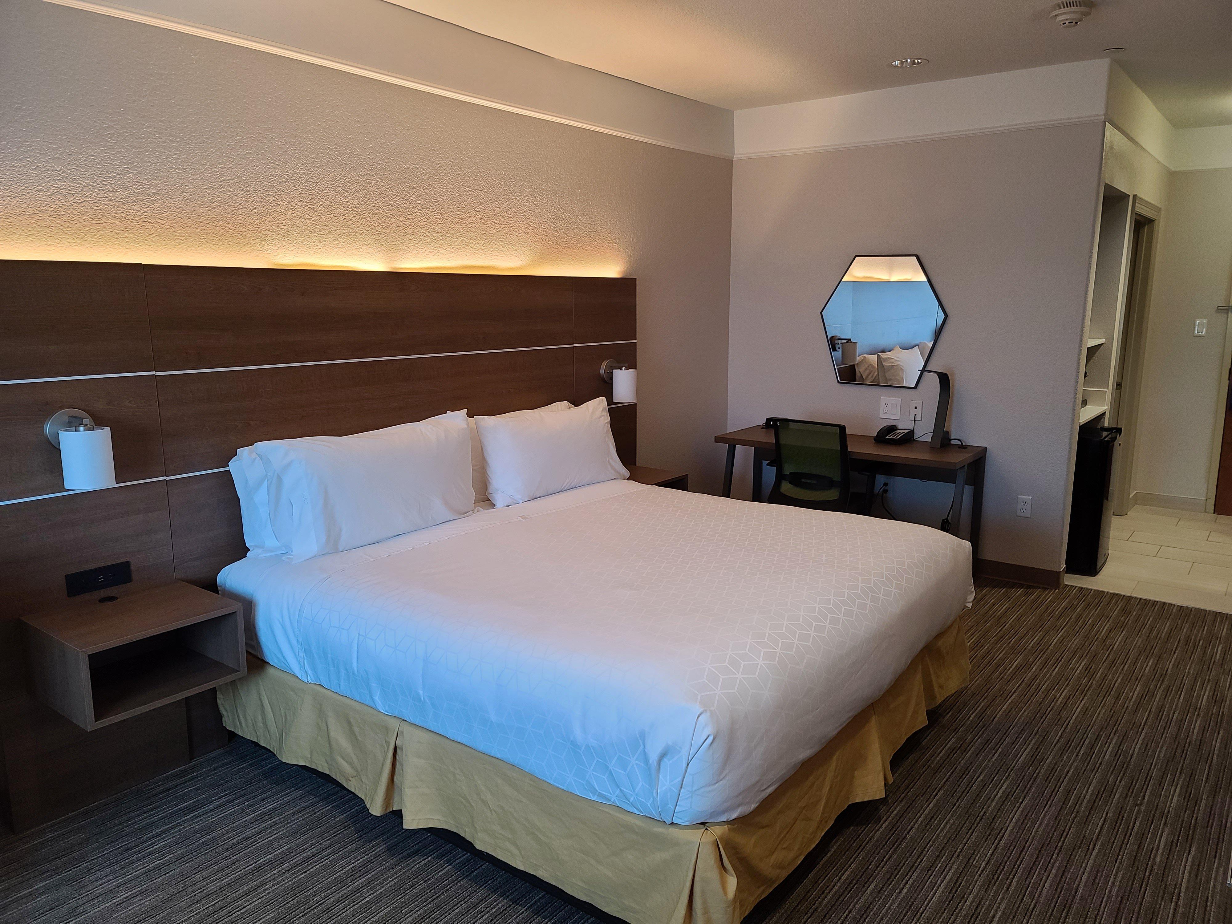 Holiday Express West-seawall By Ihg Galveston